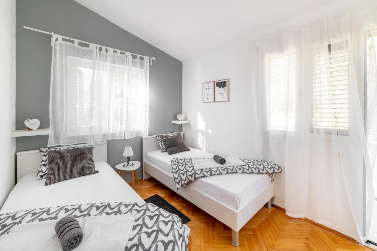 Amare Apartments Bobovisca Kültér fotó