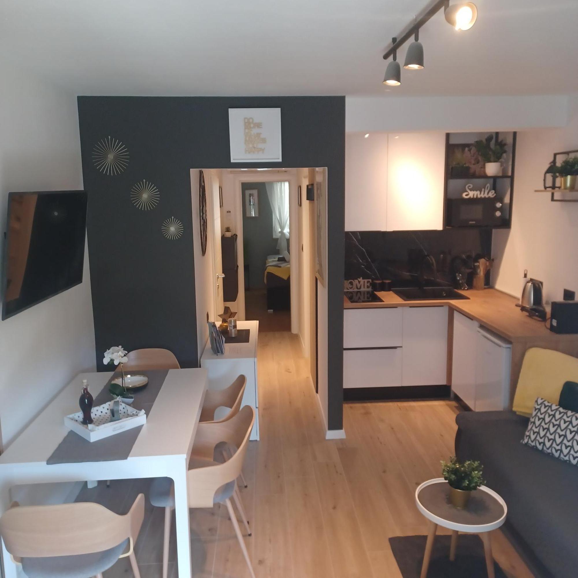 Amare Apartments Bobovisca Kültér fotó